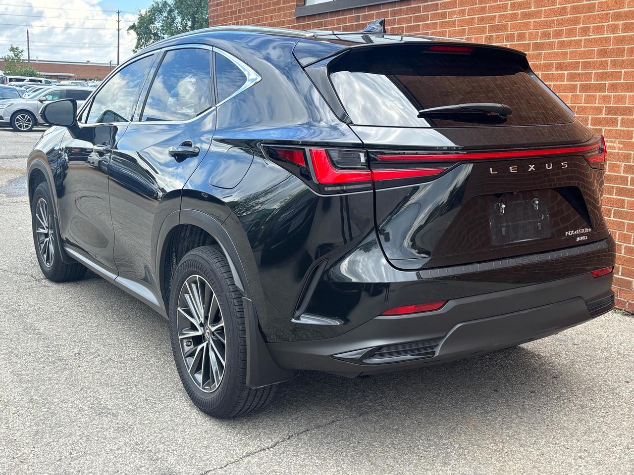 2022 Lexus NX 450H NX 450h  Plug in Hybrid AWD Photo