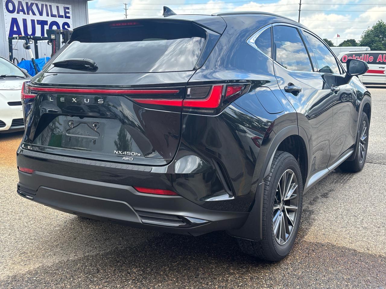 2022 Lexus NX 450H NX 450h  Plug in Hybrid AWD Photo