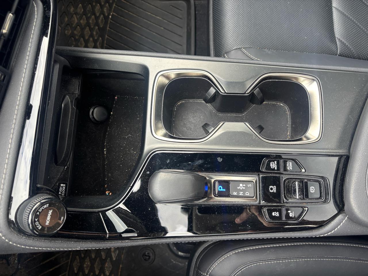2022 Lexus NX 450H NX 450h  Plug in Hybrid AWD Photo