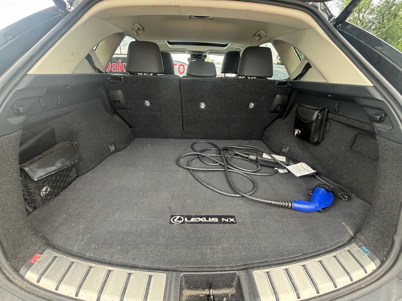 2022 Lexus NX 450H NX 450h  Plug in Hybrid AWD Photo