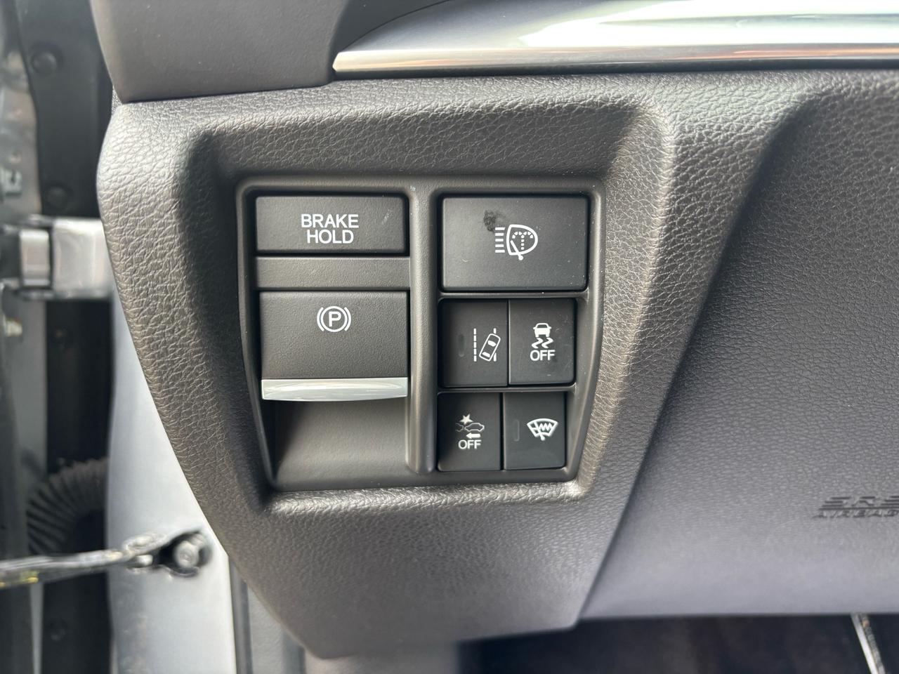 2017 Acura MDX SH-AWD 4dr Nav Pkg Photo