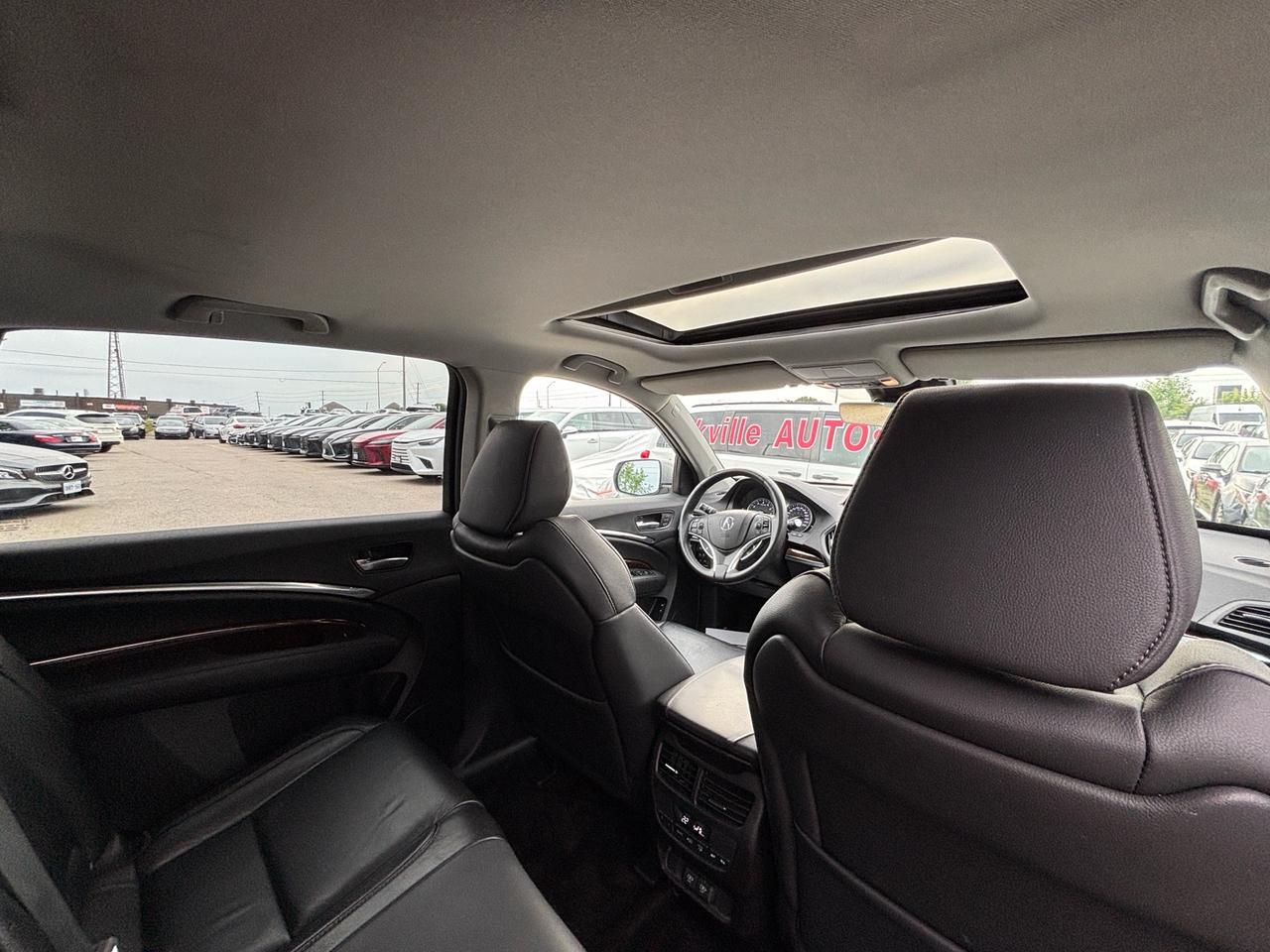 2017 Acura MDX SH-AWD 4dr Nav Pkg Photo