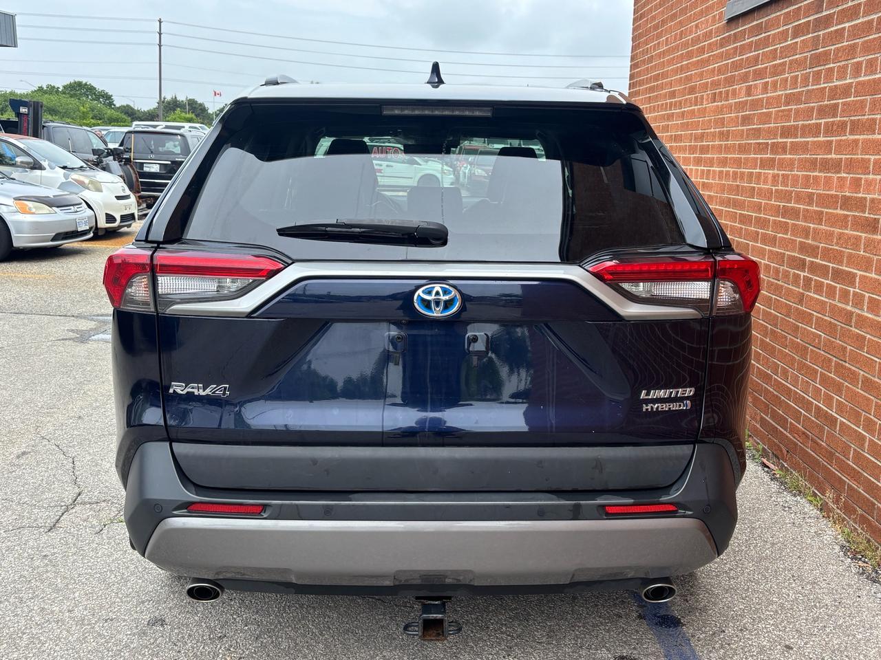 2020 Toyota RAV4 Hybrid Limited AWD Photo4