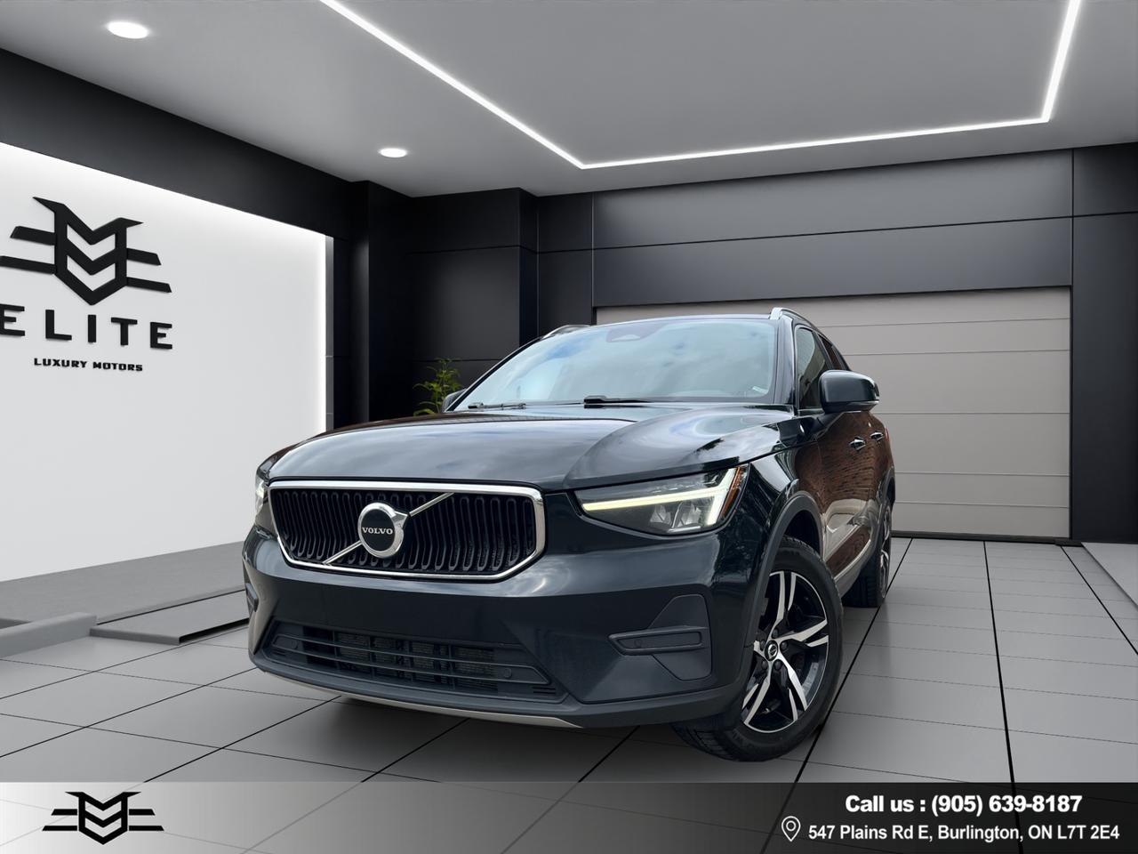 2023 Volvo XC40 B5 AWD CORE - Blind Spot Monitor - Reverse Camera !!! Photo