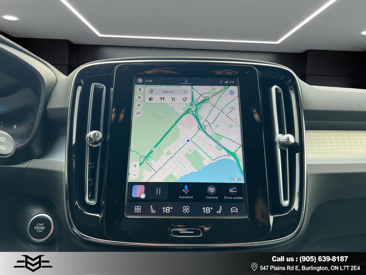 2023 Volvo XC40 B5 AWD CORE - Blind Spot Monitor - Reverse Camera !!! Photo