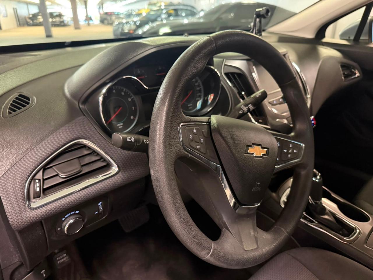 2018 Chevrolet Cruze 4dr Sdn 1.4L LT w/1SD Photo