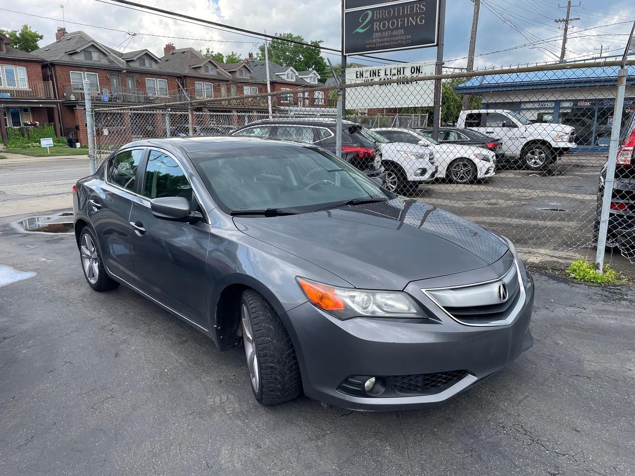 2014 Acura ILX Tech Pkg *SUNROOF, BACKUP CAM, HEATED SEATS, NAV* Photo2