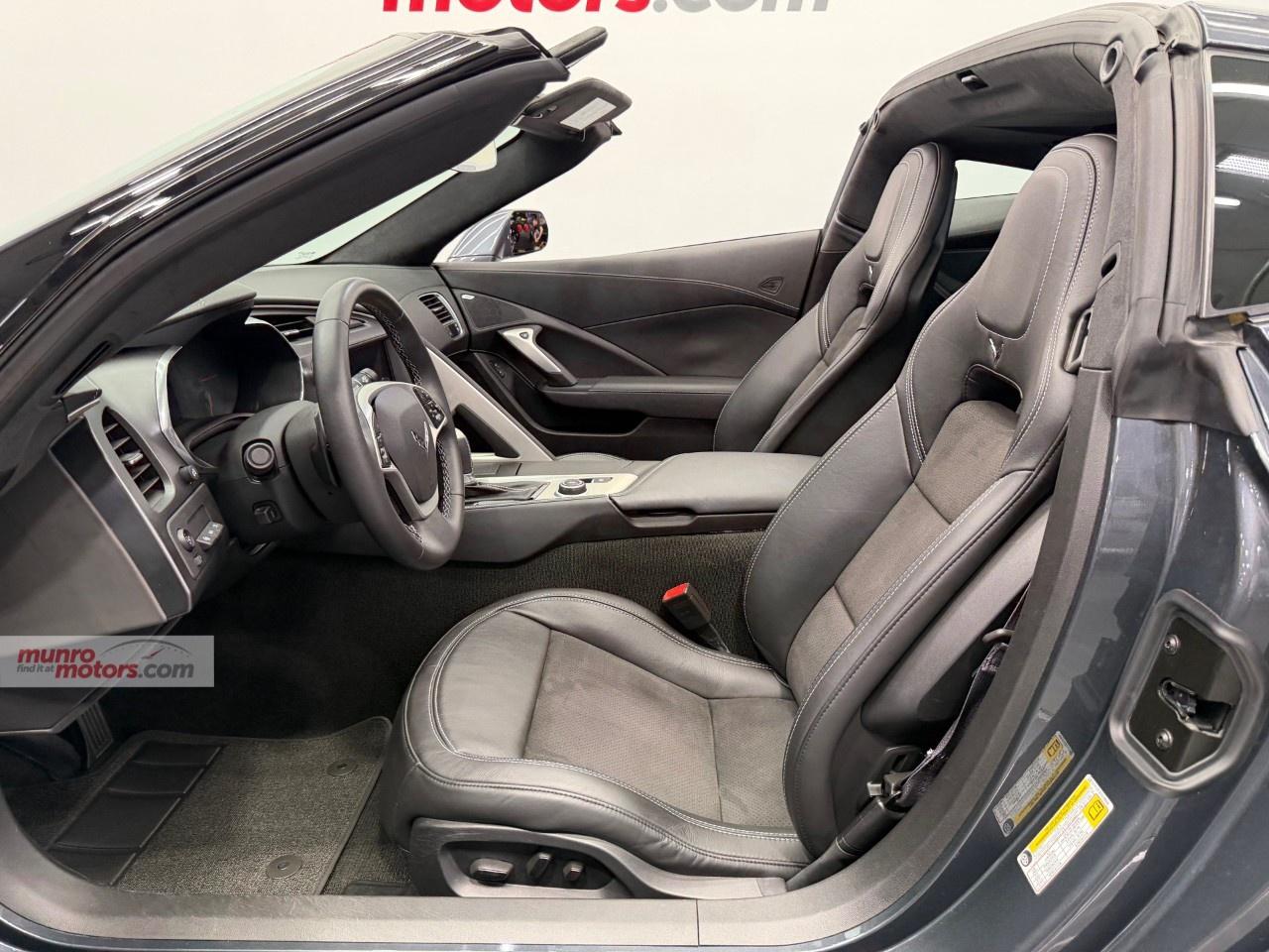 2014 Chevrolet Corvette StingRay 2dr Cpe 3LT Photo