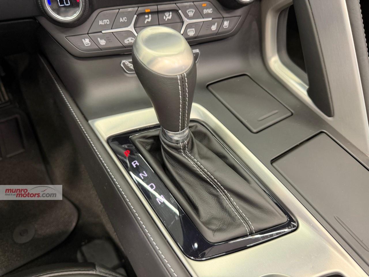 2014 Chevrolet Corvette StingRay 2dr Cpe 3LT Photo