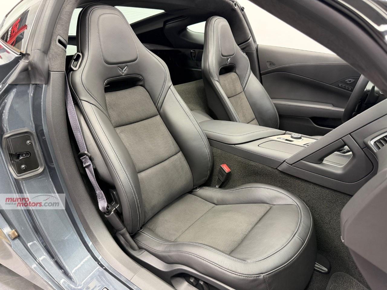 2014 Chevrolet Corvette StingRay 2dr Cpe 3LT Photo