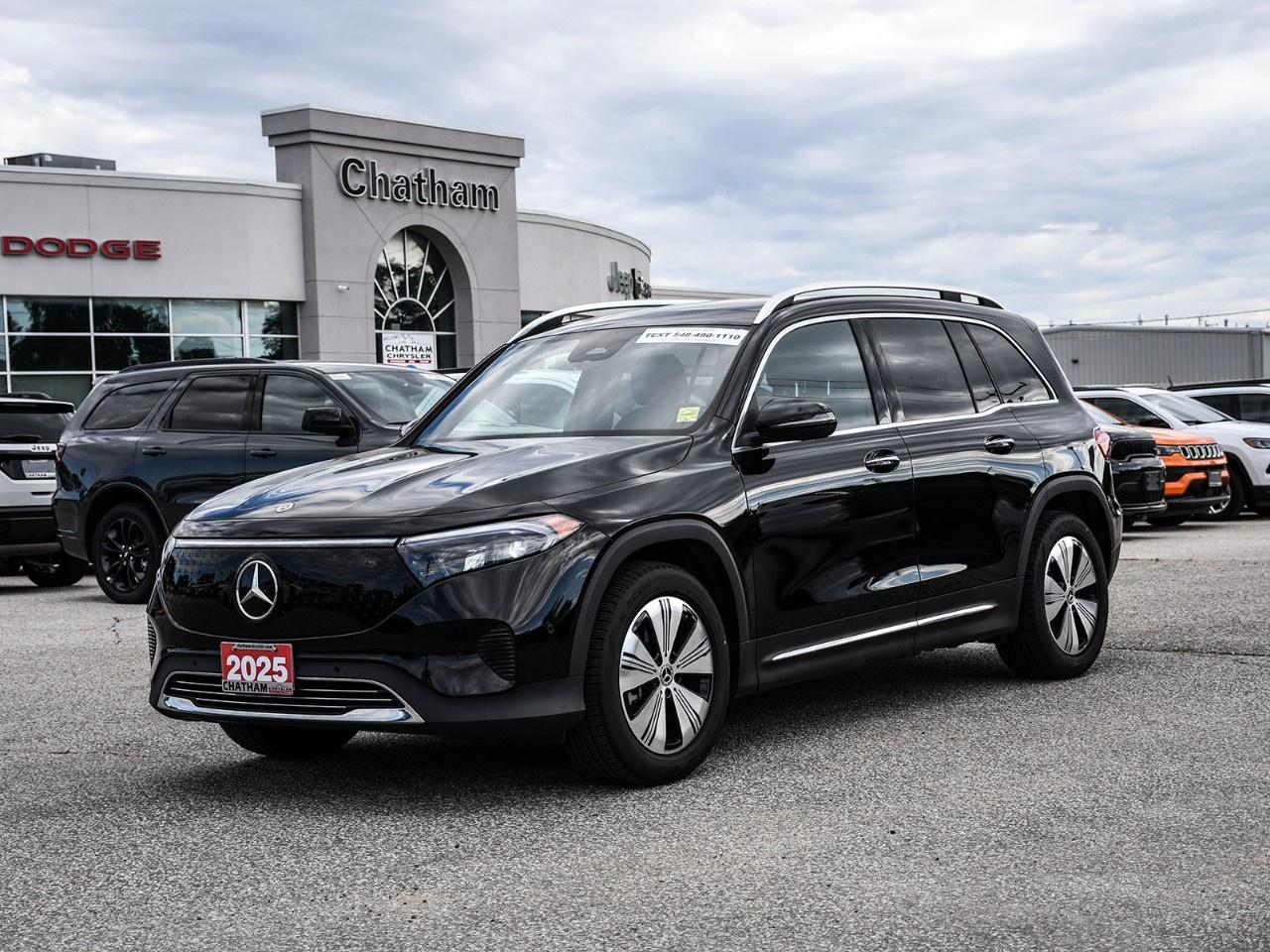 2025 Mercedes-Benz EQB EQB 300 4MATIC SUV Photo0