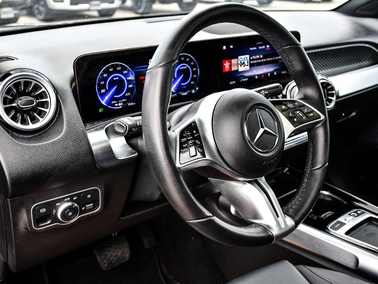 2025 Mercedes-Benz EQB EQB 300 4MATIC SUV Photo