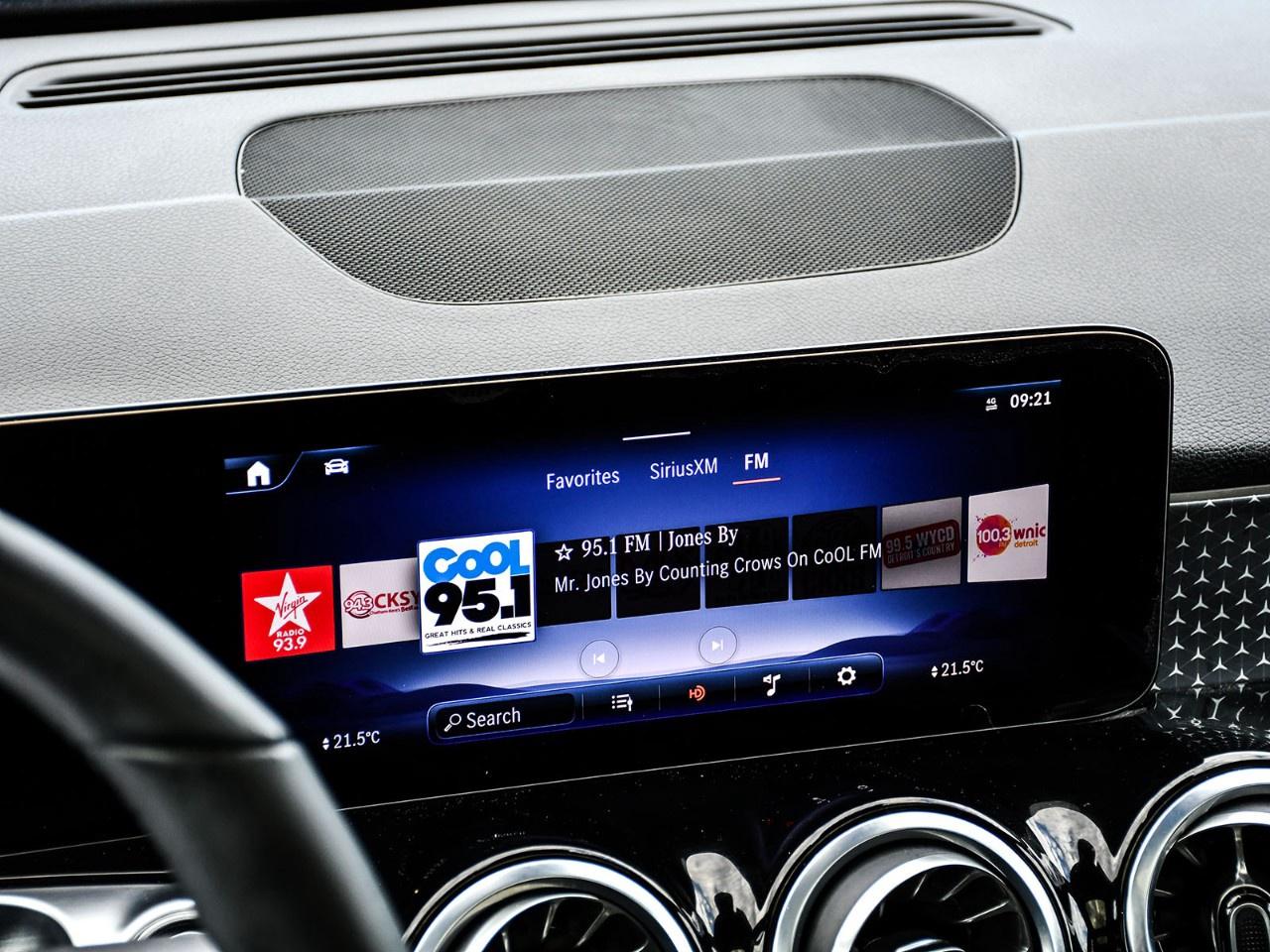 2025 Mercedes-Benz EQB EQB 300 4MATIC SUV Photo