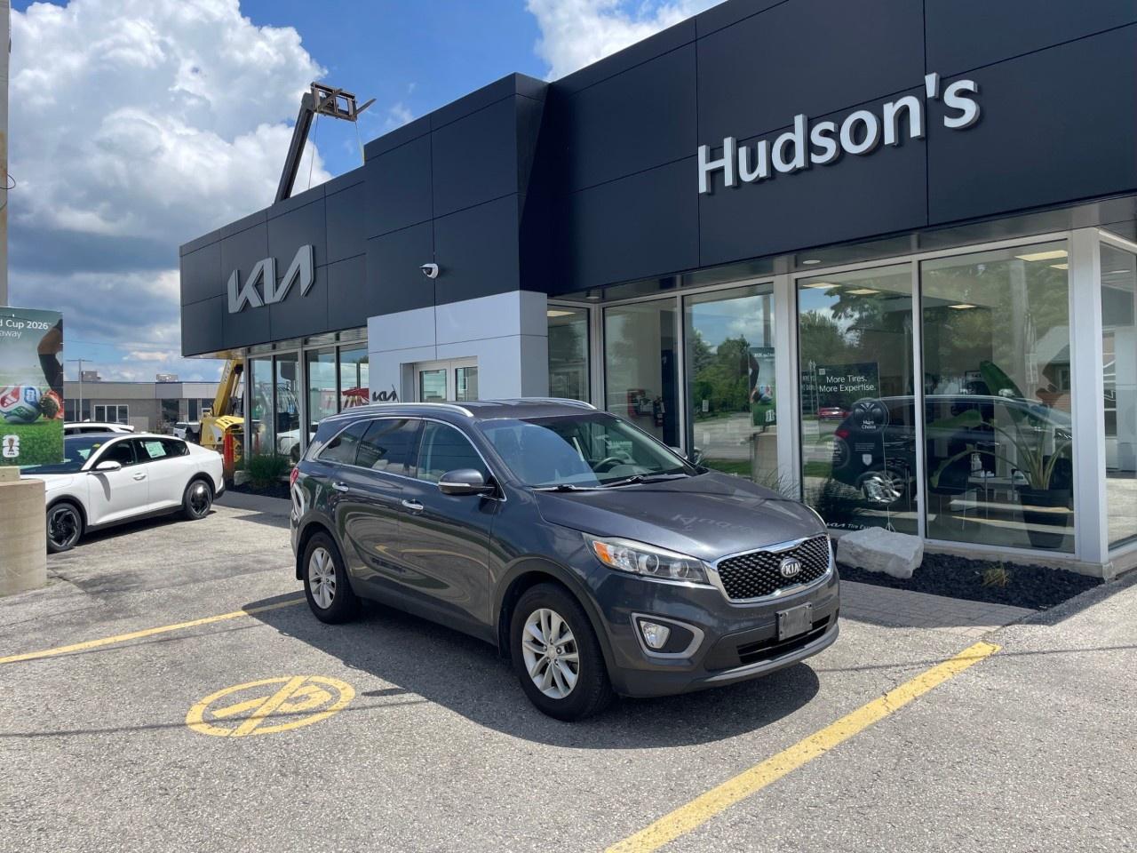 2016 Kia Sorento FWD 4DR 2.4L LX Photo0