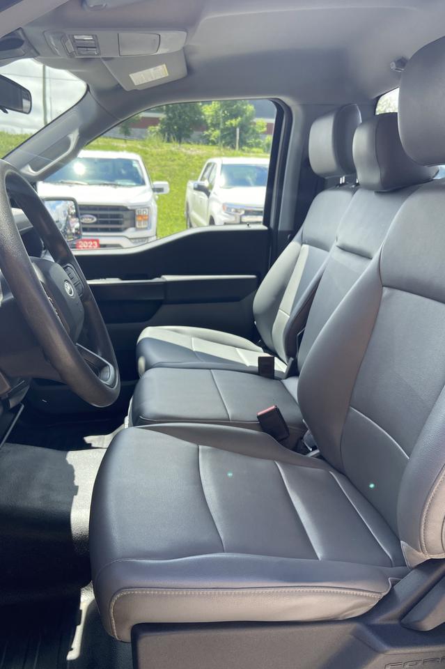 2022 Ford F-150 XL Photo