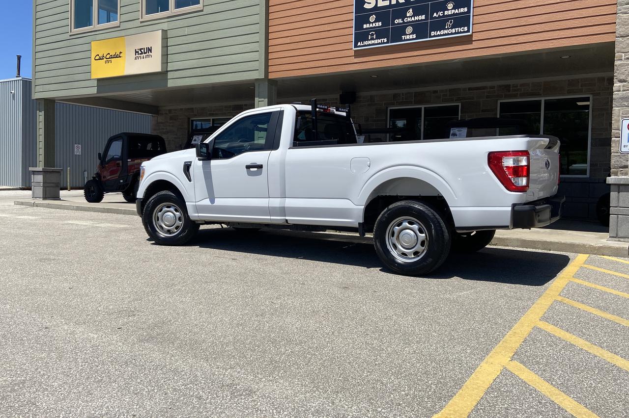 2022 Ford F-150 XL Photo