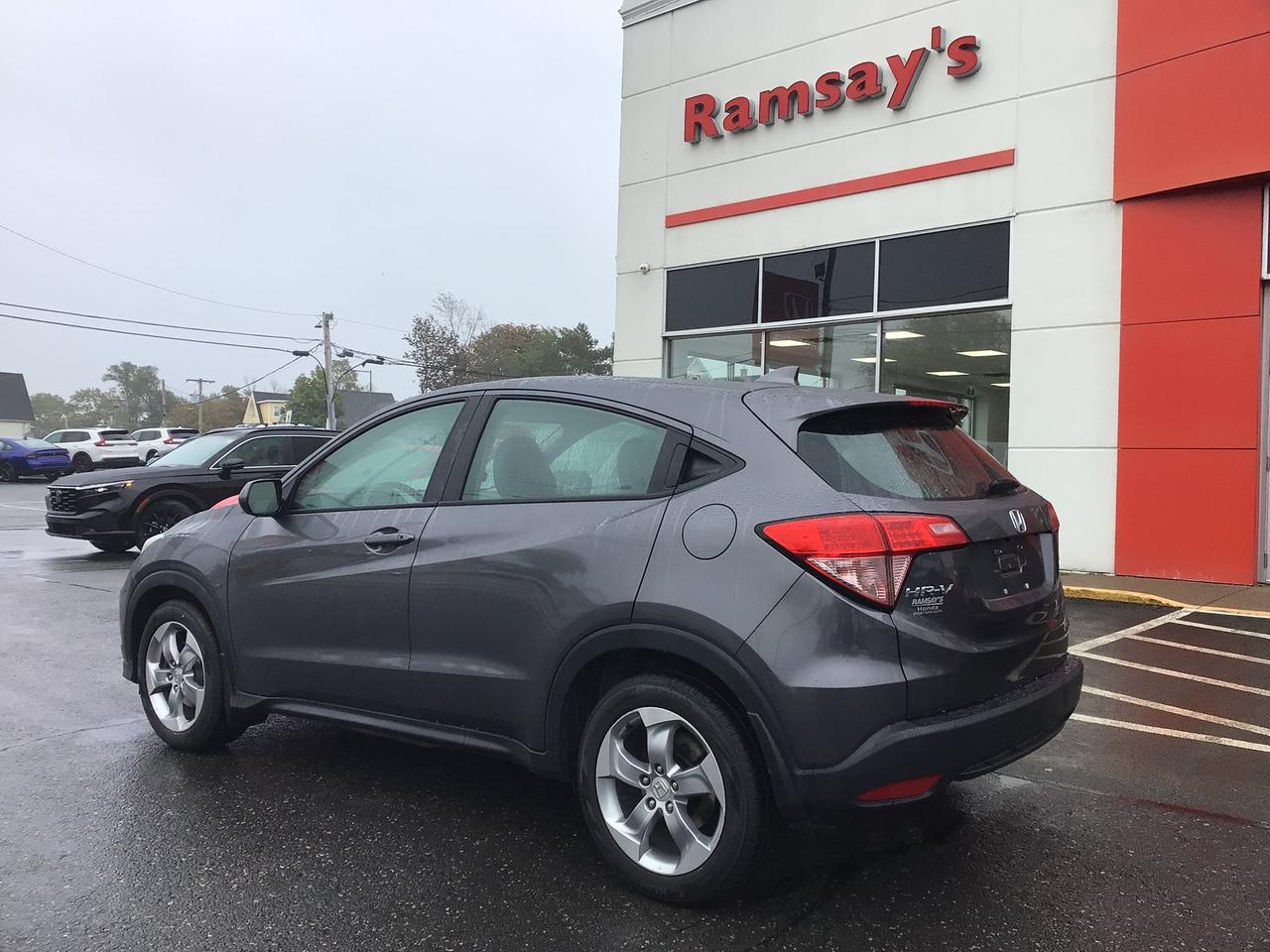 2018 Honda HR-V LX 4WD CVT Photo