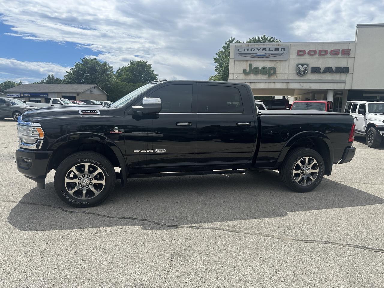 2020 RAM 2500 Laramie Longhorn Photo3