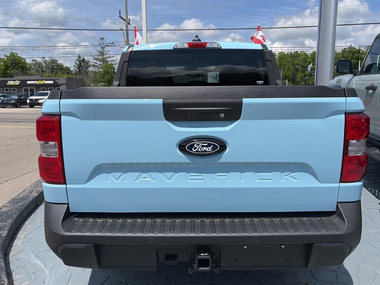 2026 Ford Maverick XLT AWD SuperCrew Photo4