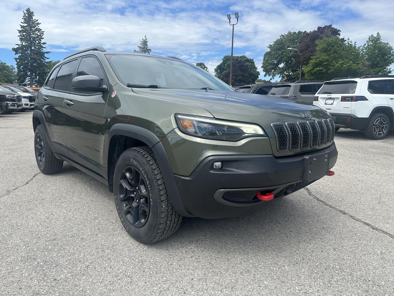 2021 Jeep Cherokee Trailhawk Elite Photo