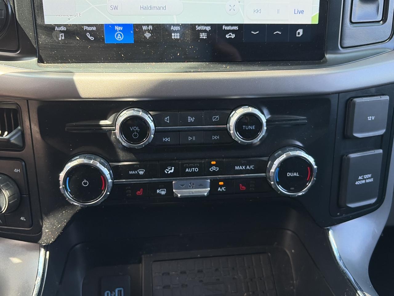 2024 Ford F-150 XLT 4WD SuperCrew 6.5' Box Photo
