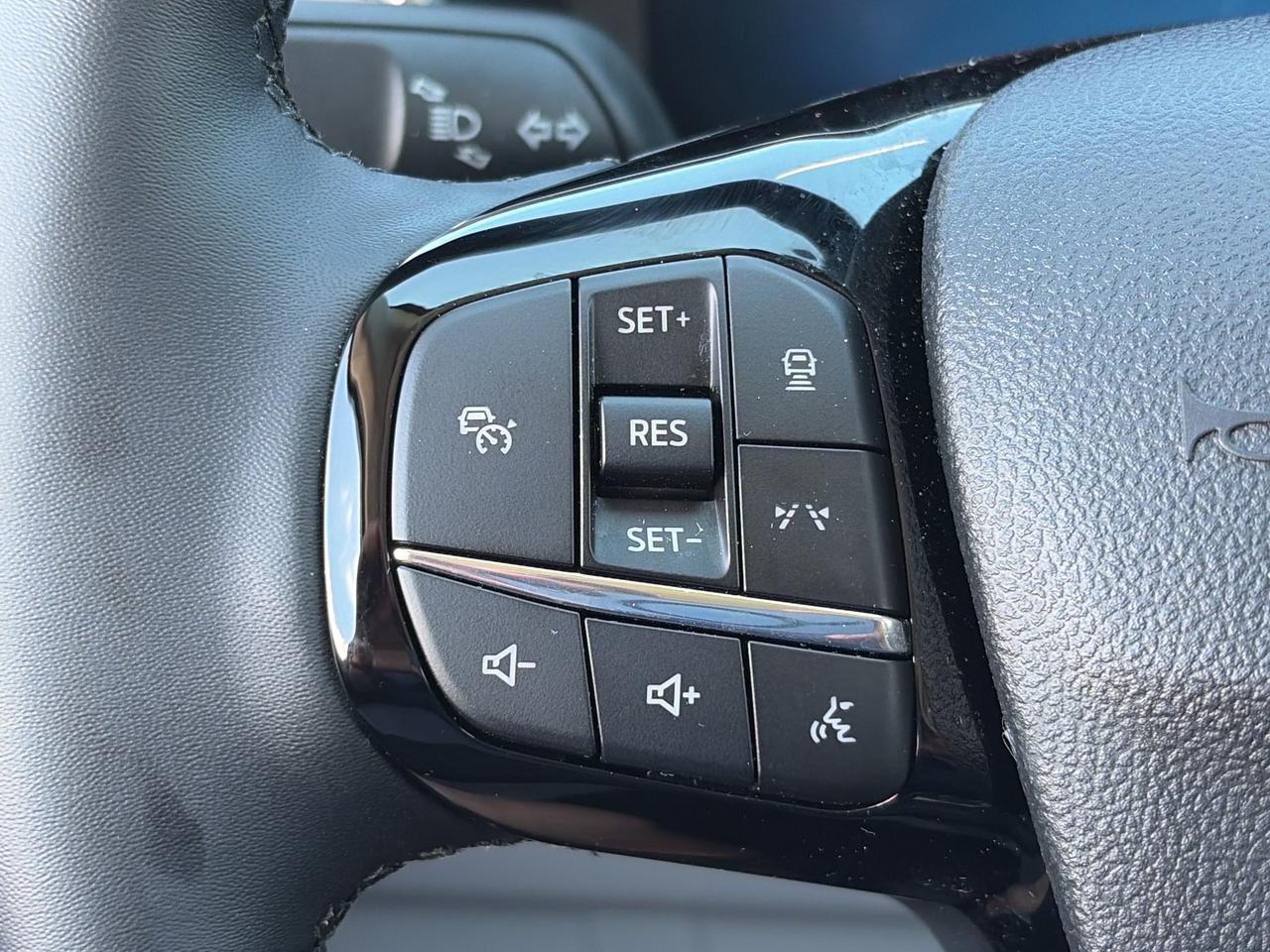 2026 Ford Escape Platinum AWD Photo