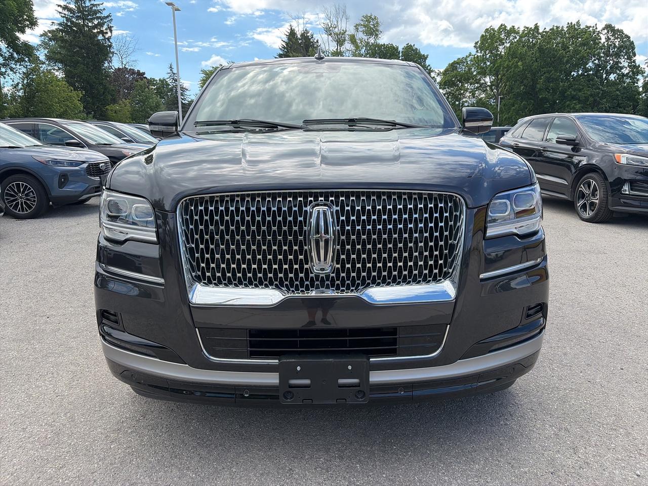 2024 Lincoln Navigator Reserve 4x4 Photo1