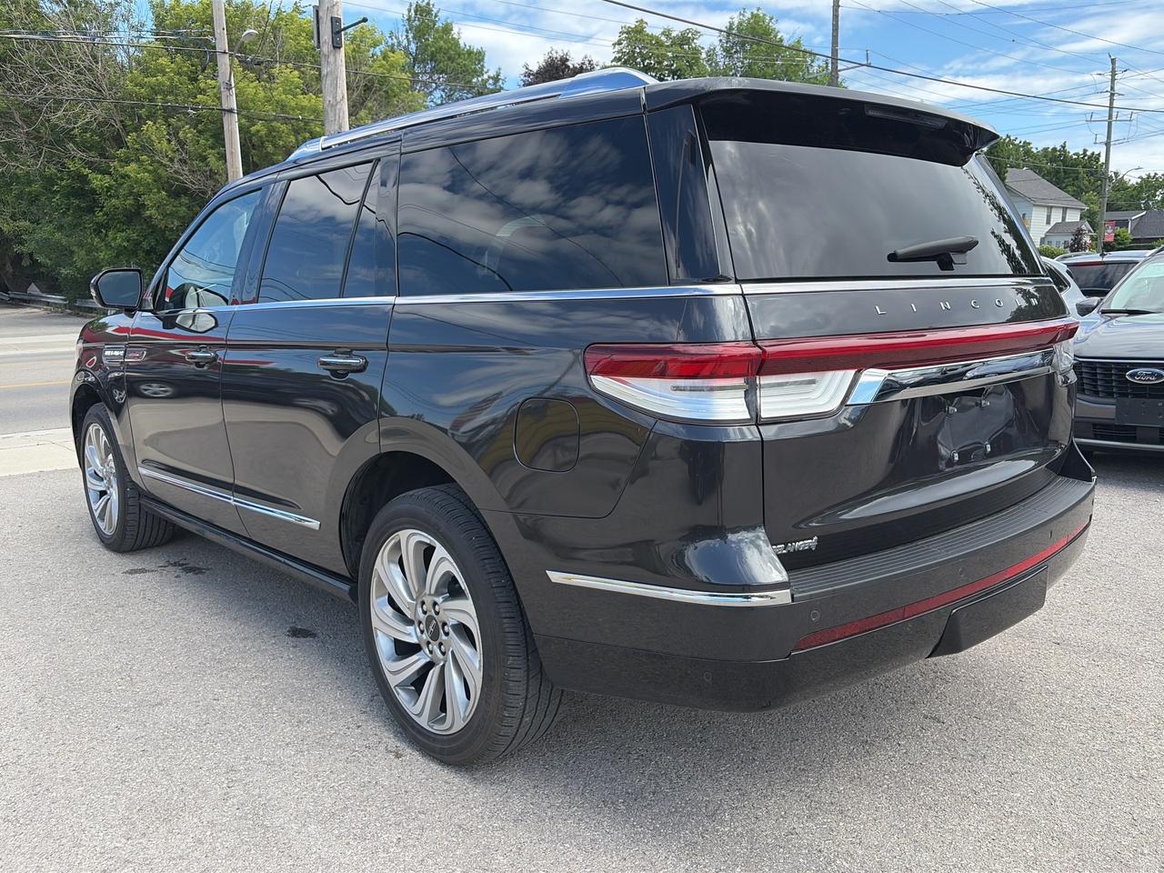2024 Lincoln Navigator Reserve 4x4 Photo
