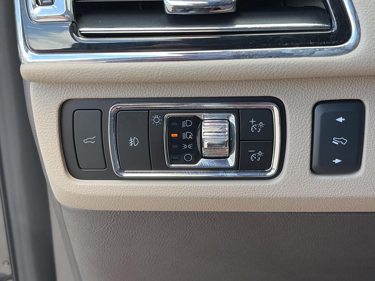 2024 Lincoln Navigator Reserve 4x4 Photo