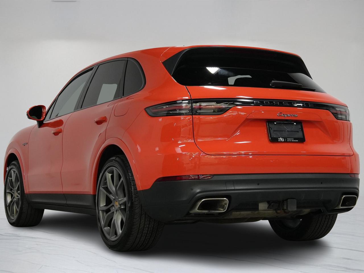2021 Porsche Cayenne E-HYBRID | PREMIUM PKG | PANO | HUD | 21 IN Photo