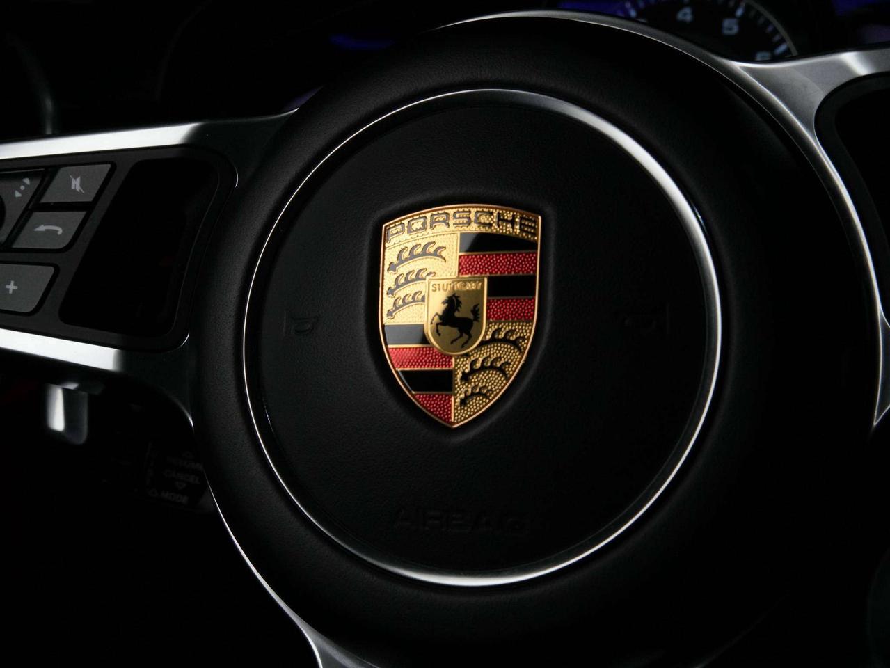 2021 Porsche Cayenne E-HYBRID | PREMIUM PKG | PANO | HUD | 21 IN Photo