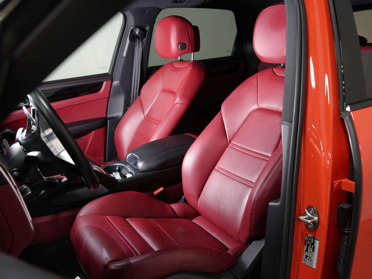2021 Porsche Cayenne E-HYBRID | PREMIUM PKG | PANO | HUD | 21 IN Photo