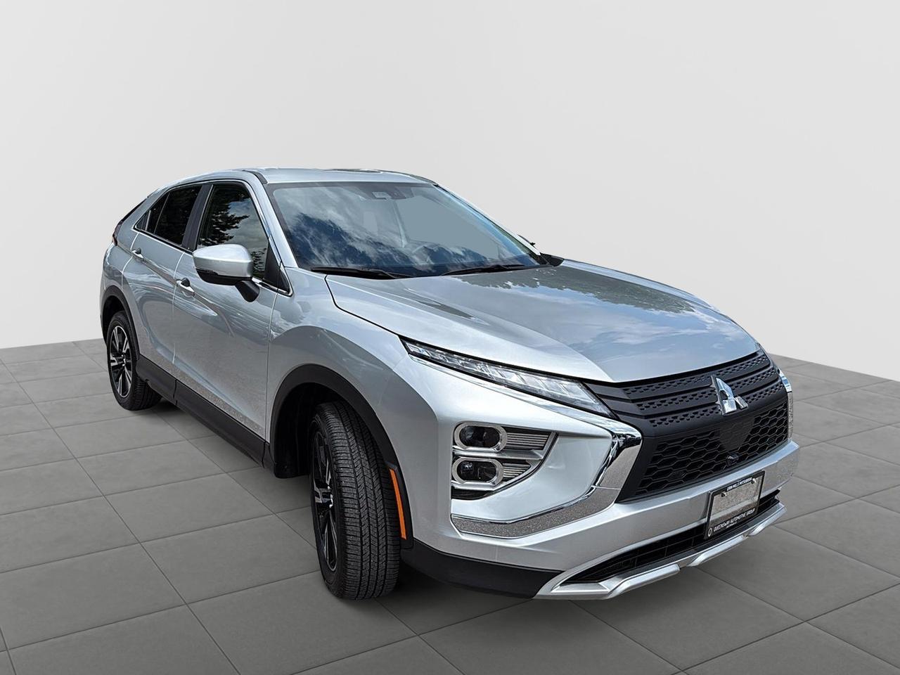 2024 Mitsubishi Eclipse Cross SE off Lease|car play Photo1