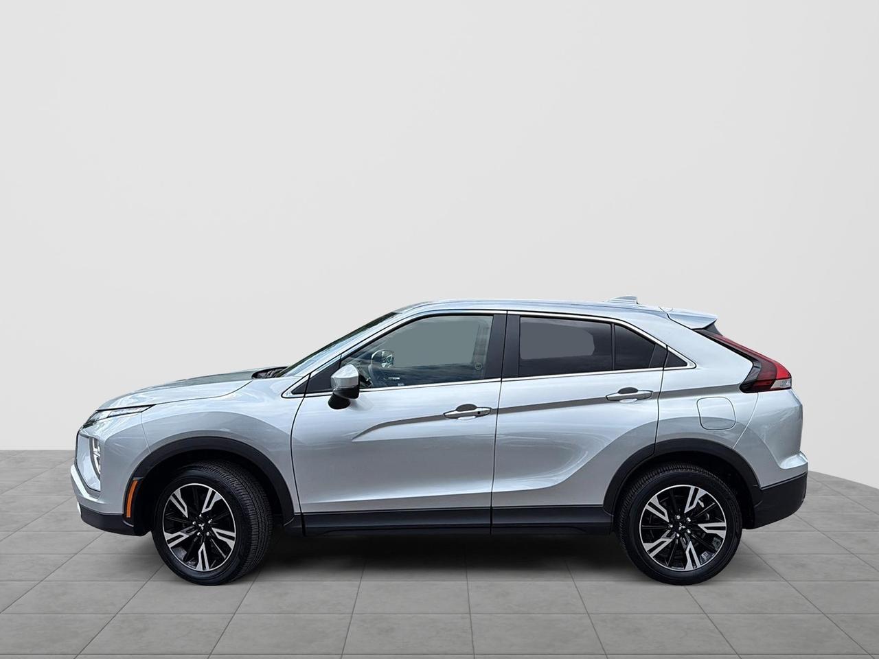 2024 Mitsubishi Eclipse Cross SE off Lease|car play Photo