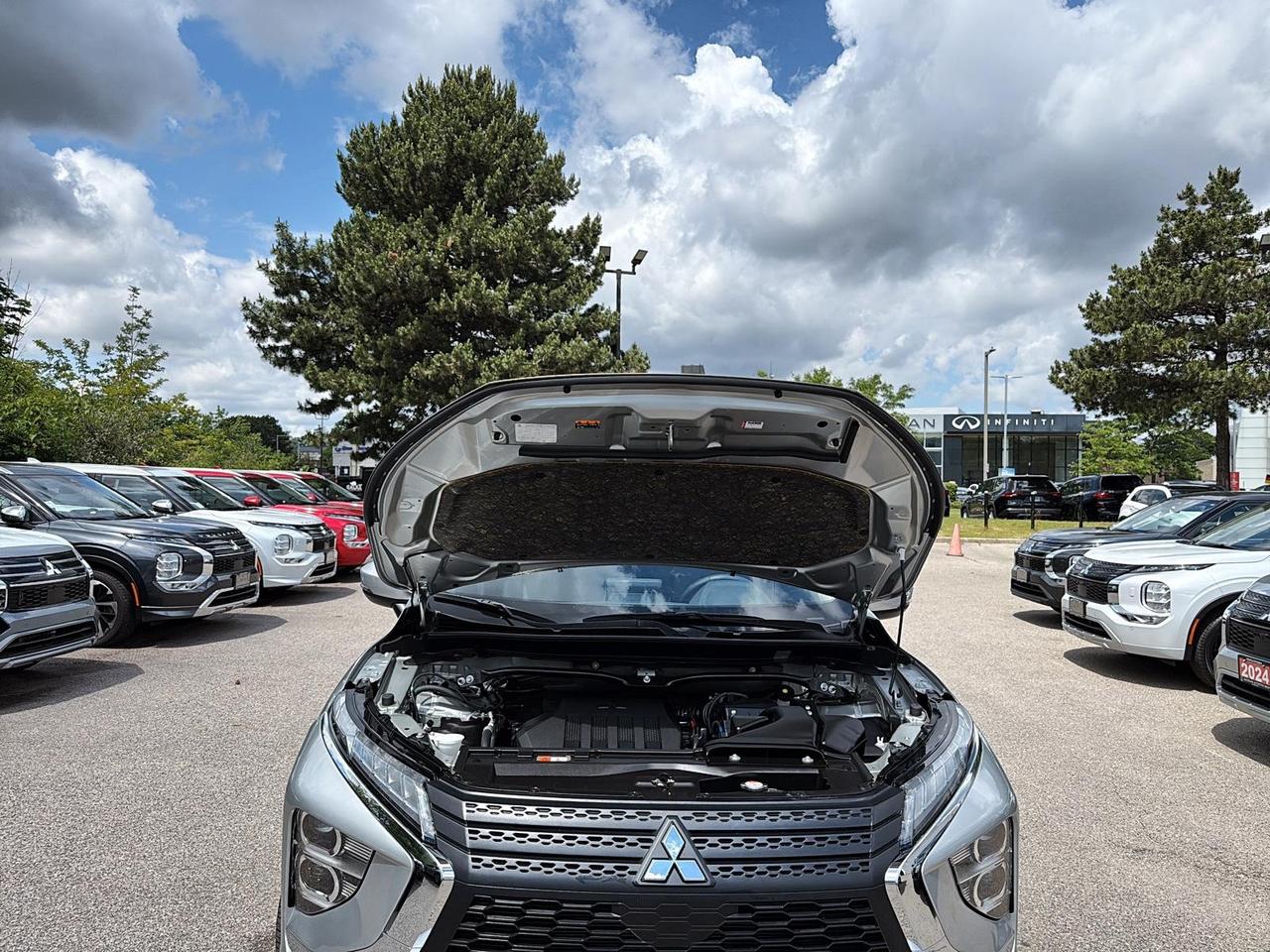 2024 Mitsubishi Eclipse Cross SE off Lease|car play Photo