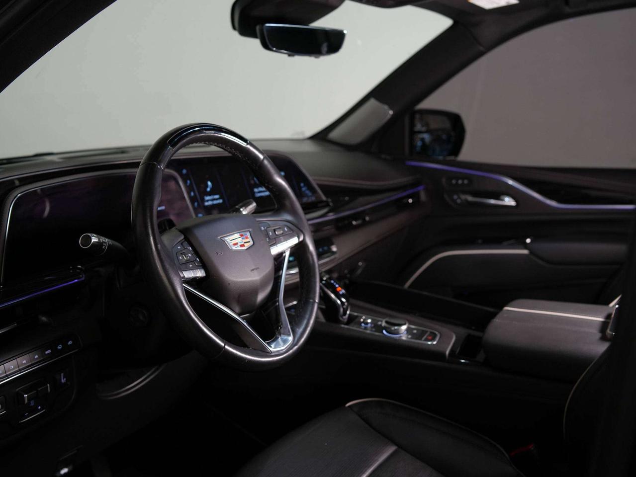 2021 Cadillac Escalade ESV | SPORT | MATTE BLACK | DVD | 7 PASS | 22 IN Photo