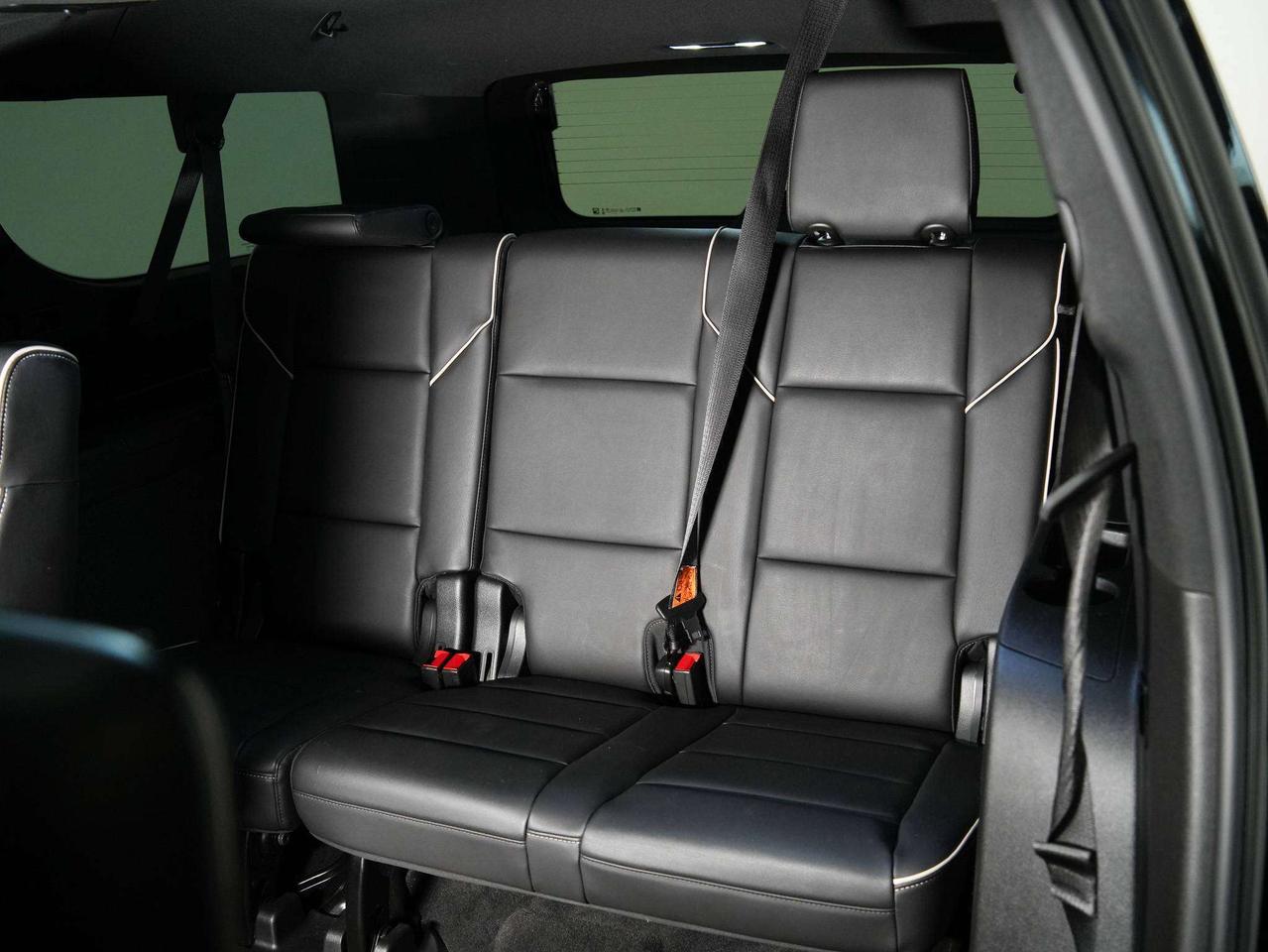 2021 Cadillac Escalade ESV | SPORT | MATTE BLACK | DVD | 7 PASS | 22 IN Photo