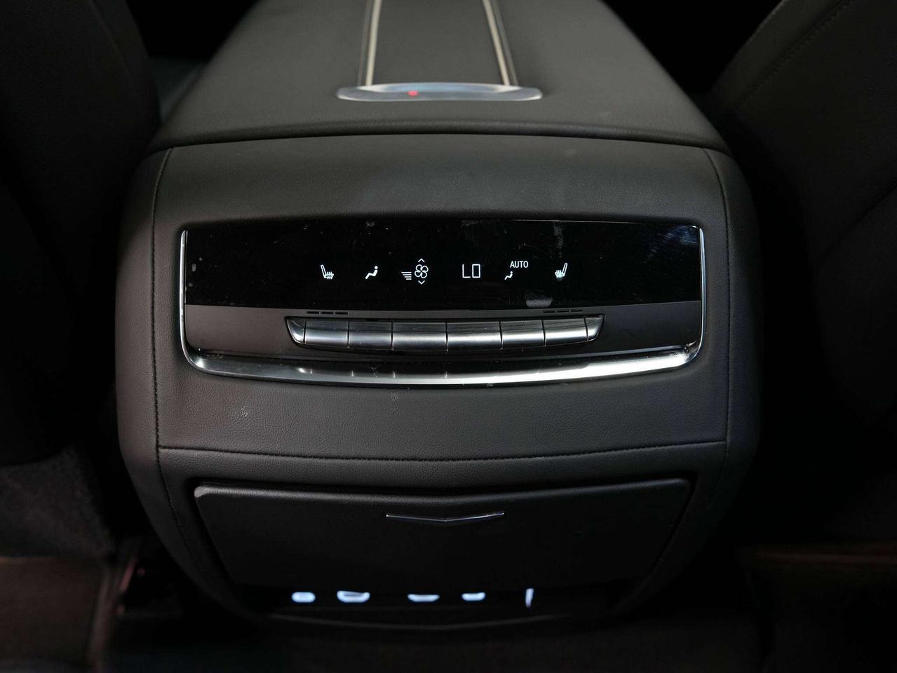 2021 Cadillac Escalade ESV | SPORT | MATTE BLACK | DVD | 7 PASS | 22 IN Photo