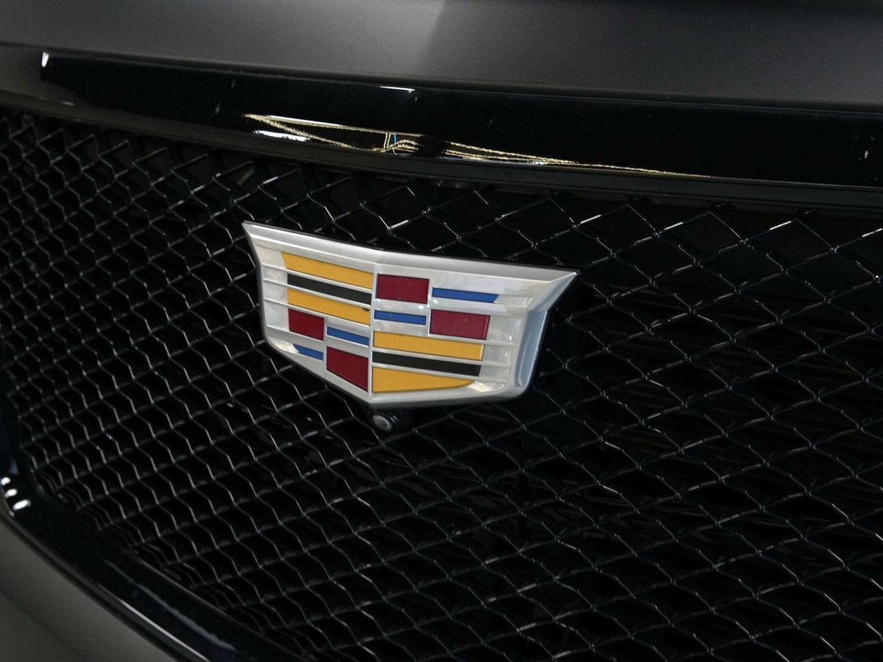 2021 Cadillac Escalade ESV | SPORT | MATTE BLACK | DVD | 7 PASS | 22 IN Photo