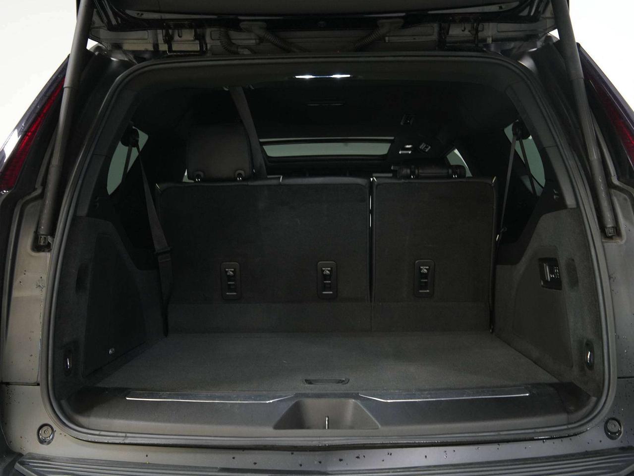 2021 Cadillac Escalade ESV | SPORT | MATTE BLACK | DVD | 7 PASS | 22 IN Photo