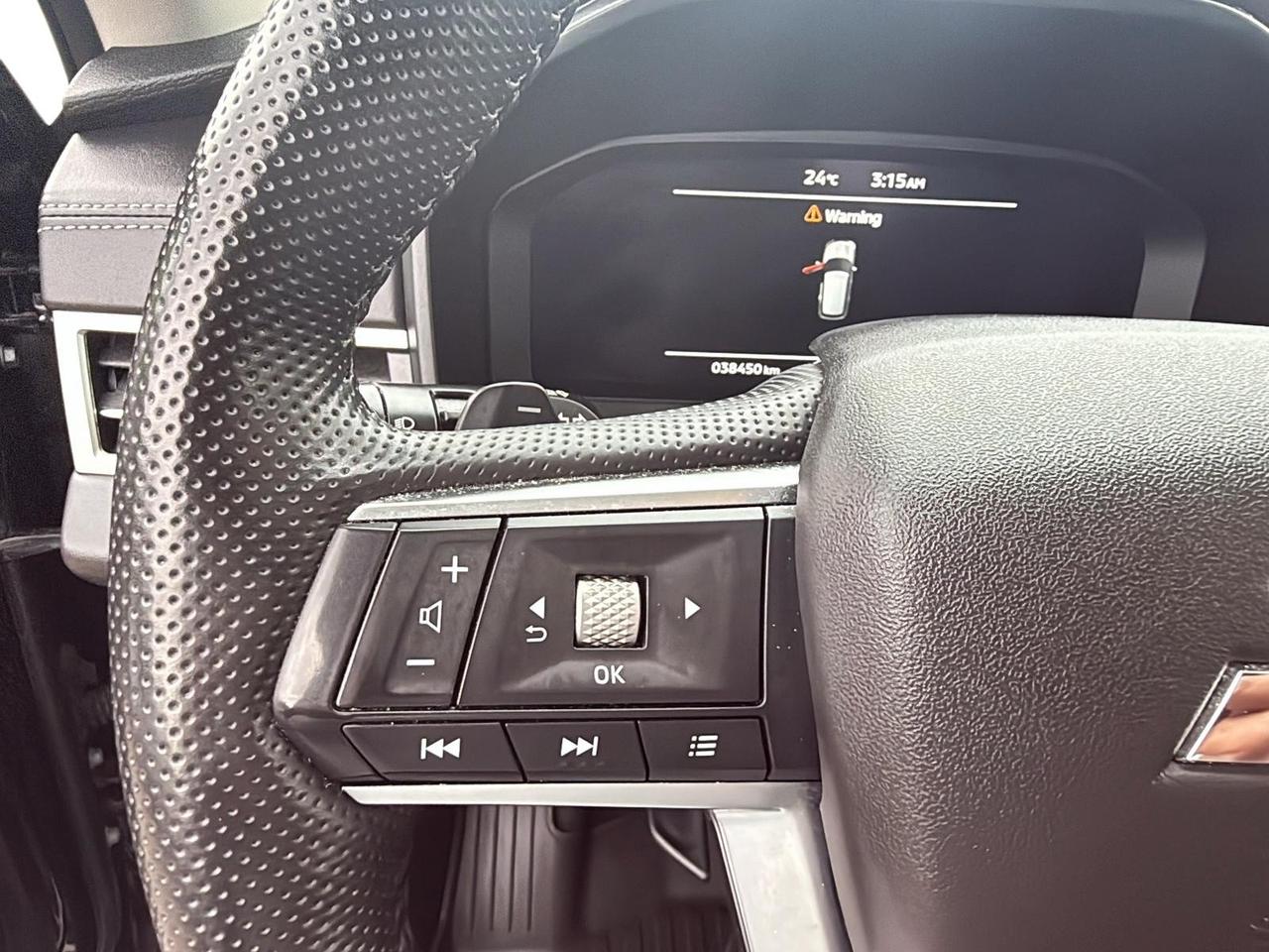 2024 Mitsubishi Outlander SEL Car Play|off lease| Photo