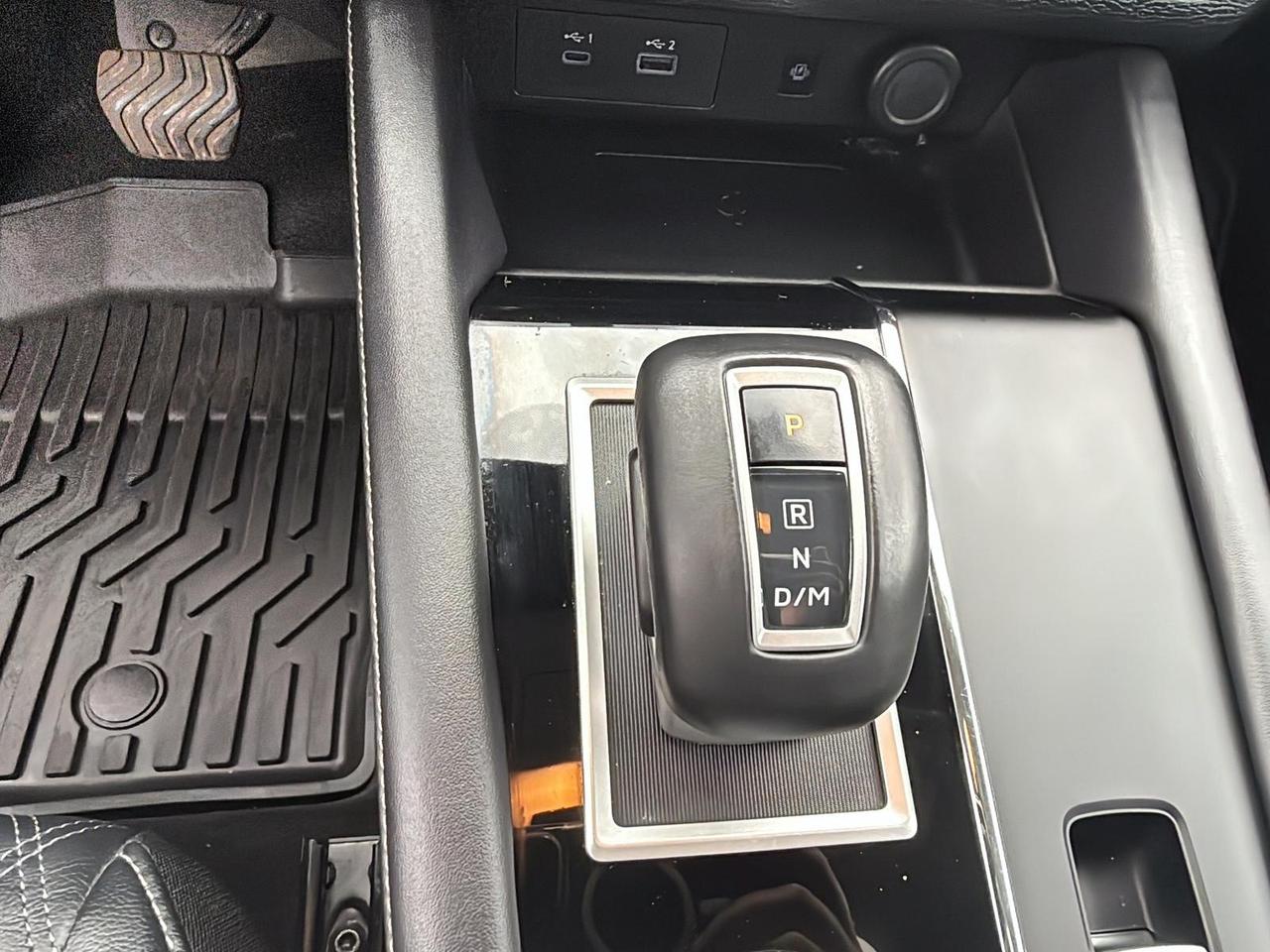 2024 Mitsubishi Outlander SEL Car Play|off lease| Photo