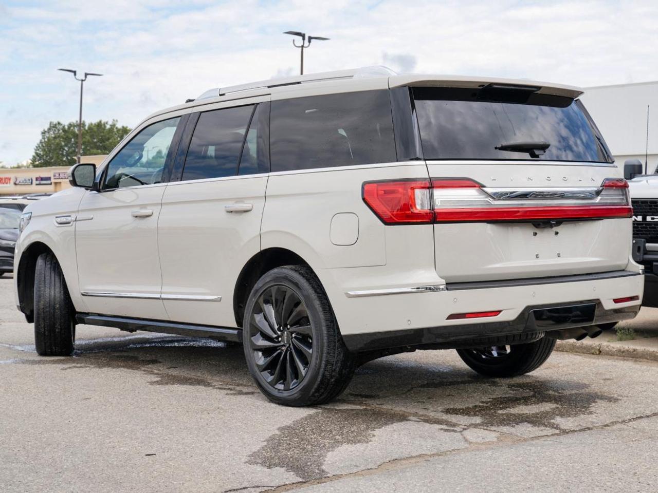 2020 Lincoln Navigator Reserve 4x4 | 7 PASSENGER | LEATHER | GREAT KM Photo