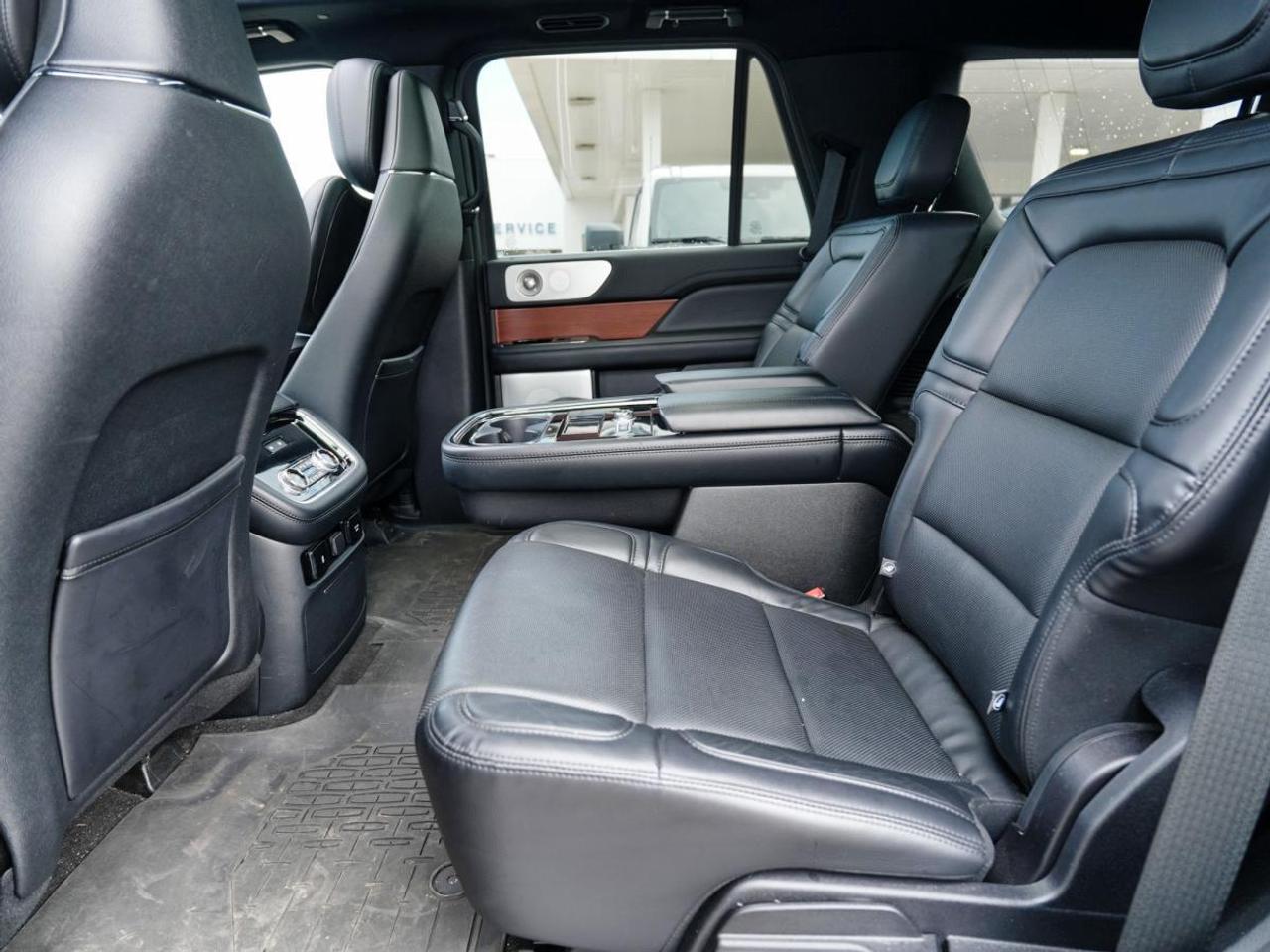 2020 Lincoln Navigator Reserve 4x4 | 7 PASSENGER | LEATHER | GREAT KM Photo