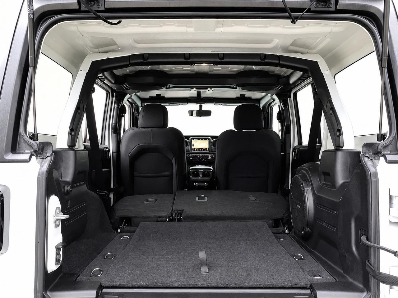 2023 Jeep Wrangler Willys 4Dr | Cold Weather | Alpine | NAV | 4X4 Photo