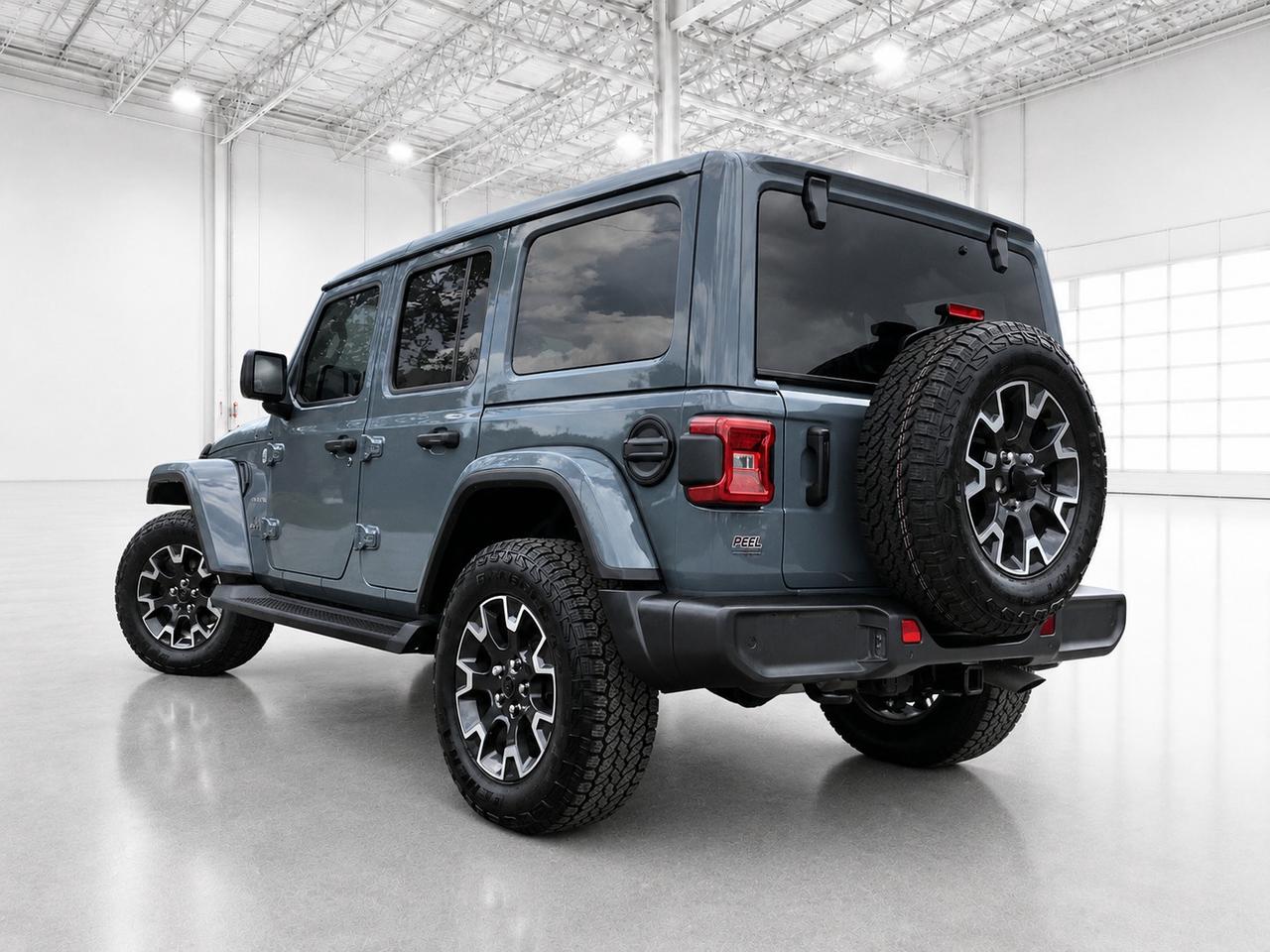 2024 Jeep Wrangler Sahara V6 |Skytop |McKinley Leather |Alpine | 4X4 Photo