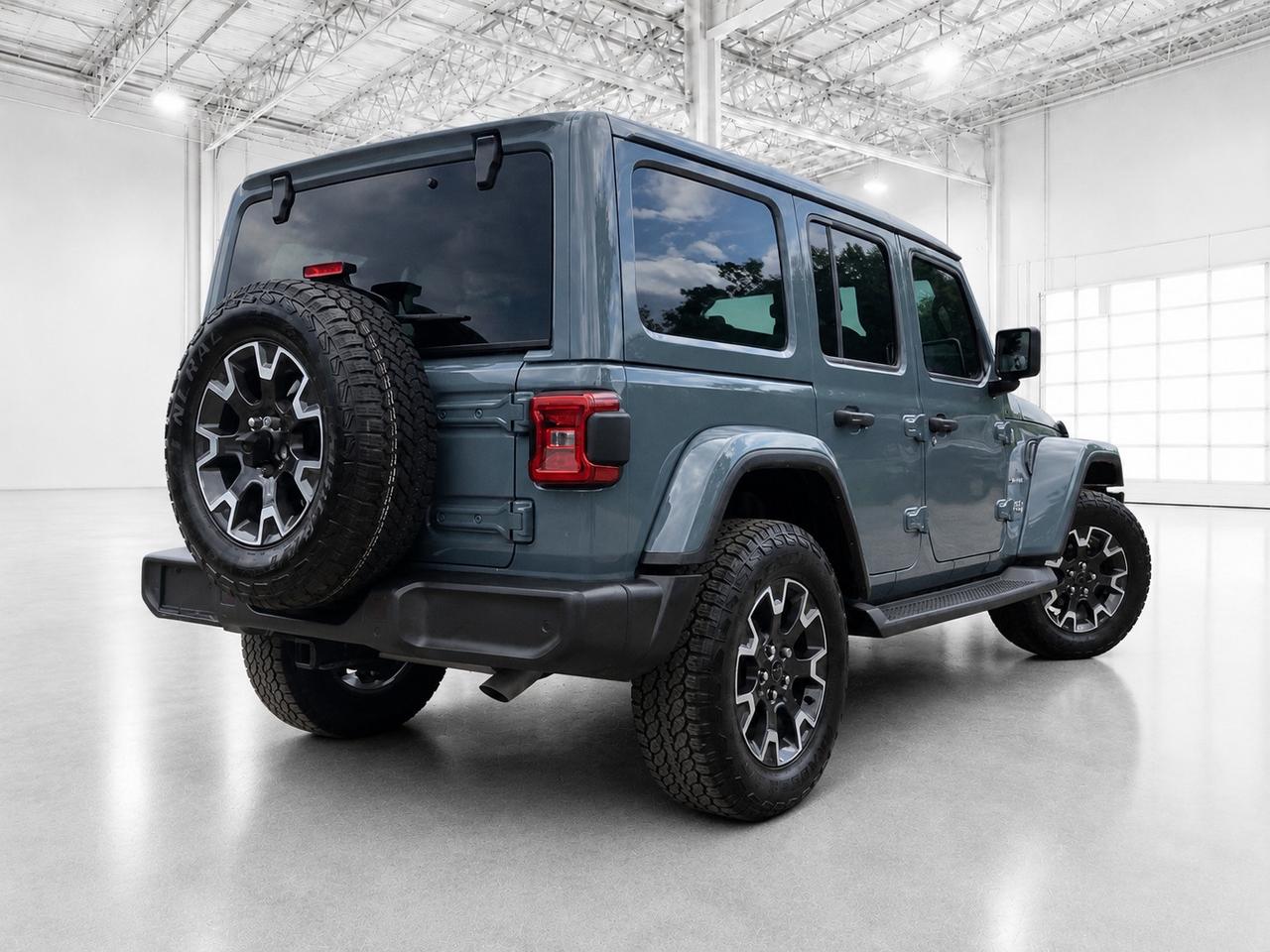 2024 Jeep Wrangler Sahara V6 |Skytop |McKinley Leather |Alpine | 4X4 Photo
