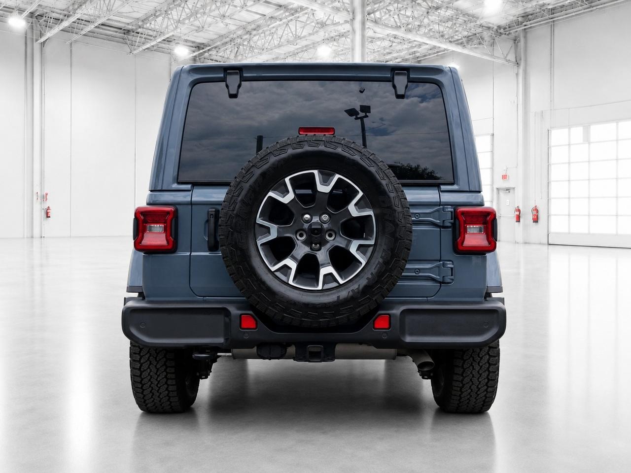 2024 Jeep Wrangler Sahara V6 |Skytop |McKinley Leather |Alpine | 4X4 Photo