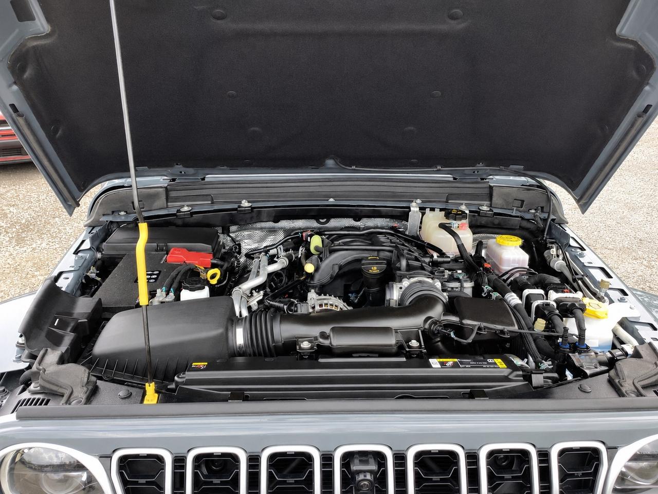 2024 Jeep Wrangler Sahara V6 |Skytop |McKinley Leather |Alpine | 4X4 Photo