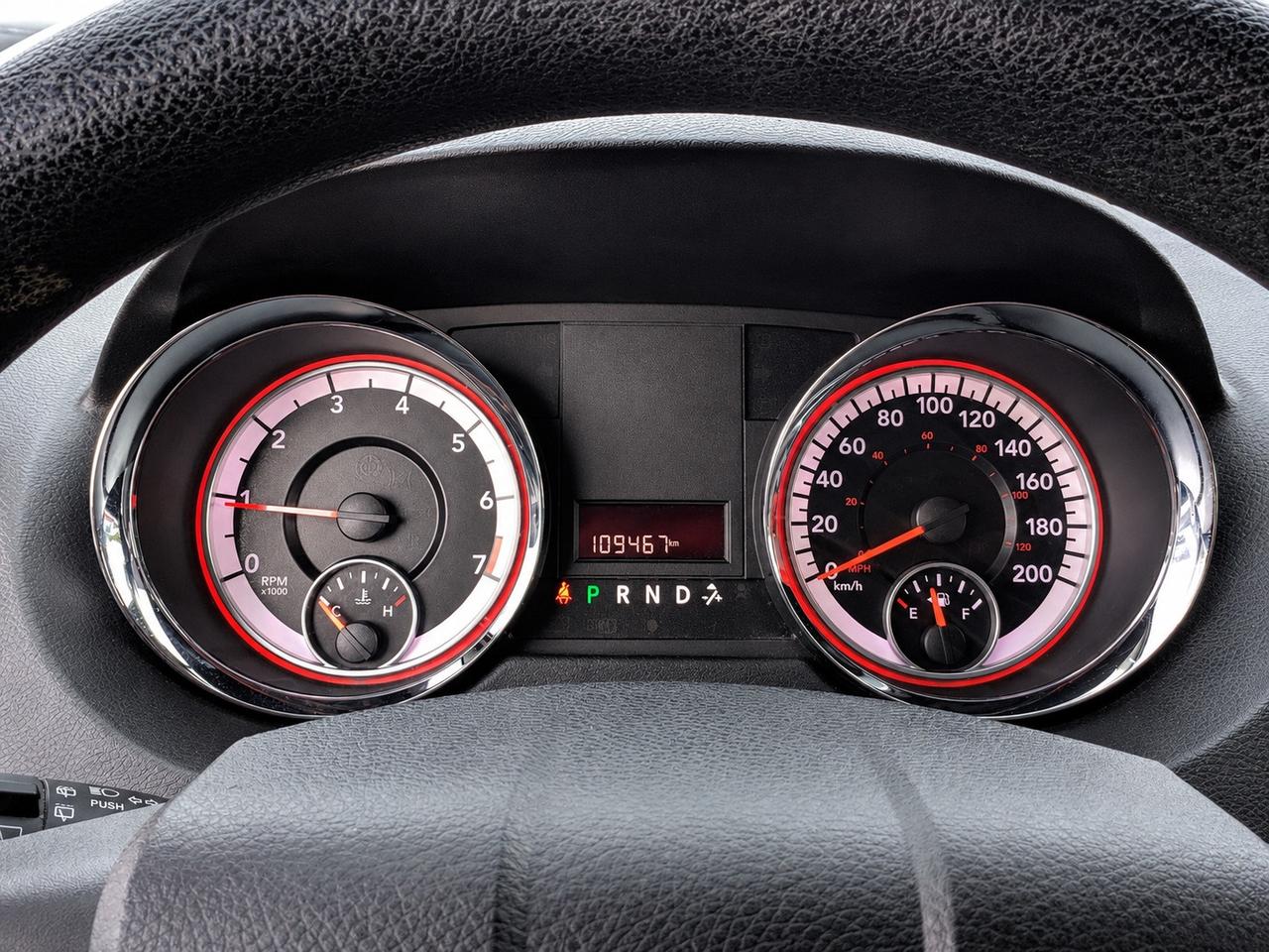 2015 Dodge Grand Caravan SXT | Stow n Go | Safety Certified | FWD Photo
